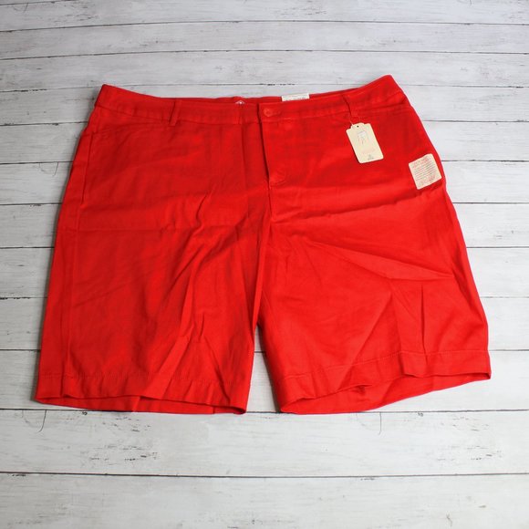 St John's Bay Women's Casual Bermuda Shorts Plus Size 24W Mid Rise - Picture 1 of 6